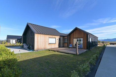 Photo of property in 19 Glenfiddich Road, Jacks Point, Queenstown, 9371