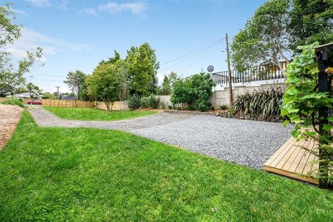 Photo of property in 18 Kamara Road, Glen Eden, Auckland, 0602