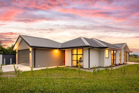 Photo of property in 3 Wansford Place, Stoke, Nelson, 7011