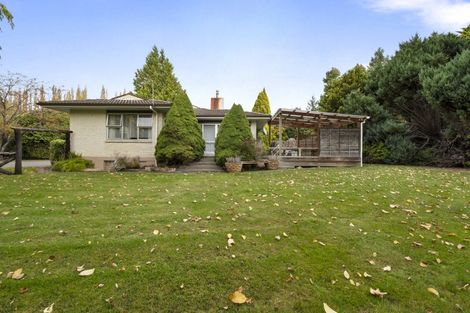Photo of property in 2 Pukenaua Road, Taihape, 4796