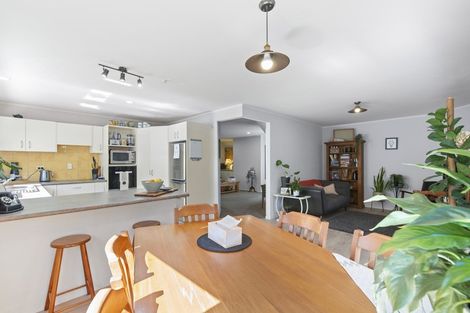 Photo of property in 70 Tawavale Street, Pukehangi, Rotorua, 3015