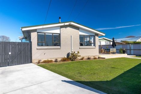 Photo of property in 24 Paddington Street, Northcote, Christchurch, 8052