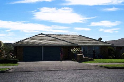 Photo of property in 3/15 Summermist Drive, Northpark, Auckland, 2013