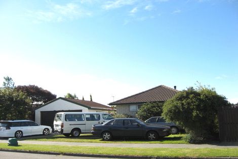 Photo of property in 4 Lydbury Place, Parklands, Christchurch, 8083