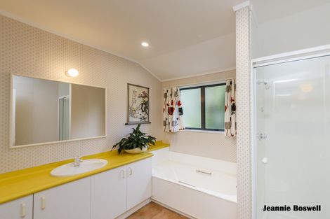 Photo of property in 160-170 Moonshine Valley Road, Aokautere, Palmerston North, 4471