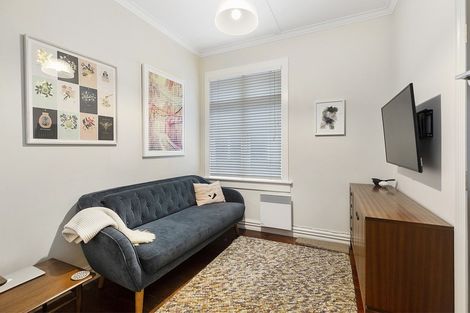 Photo of property in 11 Mantell Street, Seatoun, Wellington, 6022