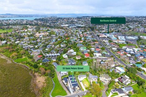 Photo of property in 33c Saint Peters Street, Northcote, Auckland, 0627