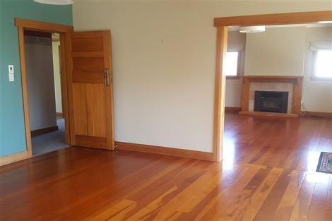 Photo of property in 38b Whiteley Street, Moturoa, New Plymouth, 4310