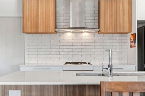 Photo of property in 23 Kereru Crescent, Wanaka, 9305