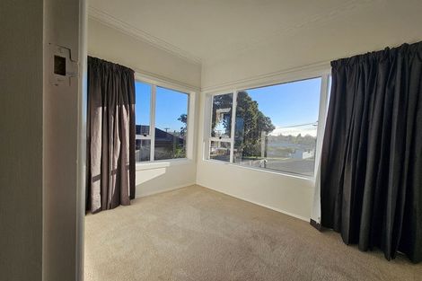 Photo of property in 5 Holden Avenue, Forest Lake, Hamilton, 3200