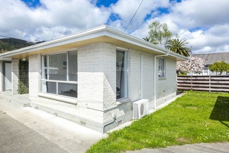 Photo of property in 2/12 Wilford Street, Wallaceville, Upper Hutt, 5018