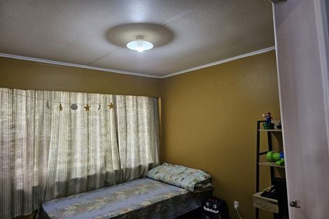 Photo of property in 2 Wavell Crescent, Lansdowne, Masterton, 5810