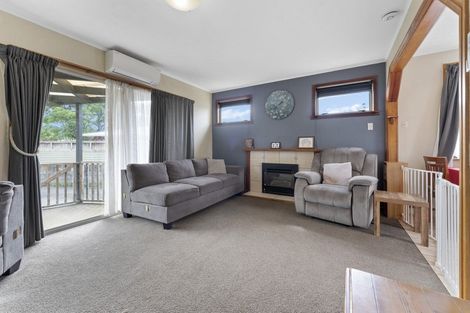 Photo of property in 27 Cavendish Crescent, Awapuni, Palmerston North, 4412
