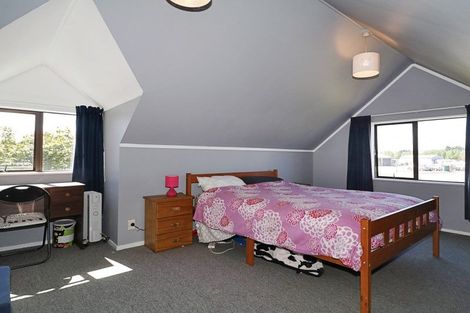 Photo of property in 9 Moore Road, Winton, 9720