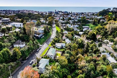Photo of property in 17 Frankley Road, Westown, New Plymouth, 4310