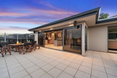 Photo of property in 38 Magellan Rise, Flagstaff, Hamilton, 3210