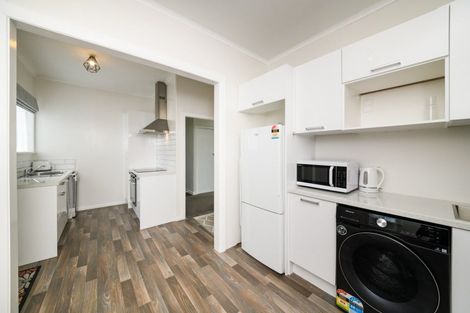 Photo of property in 1/185 Fitzherbert Avenue, West End, Palmerston North, 4410