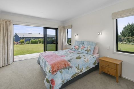Photo of property in 43 Glade Park Lane, Shannon, Palmerston North, 4474