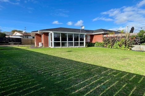 Photo of property in 1/1 Tina Place, Sunnyhills, Auckland, 2010