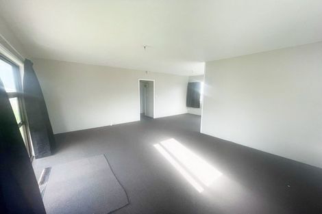 Photo of property in 3/10 Solveig Place, Randwick Park, Auckland, 2105