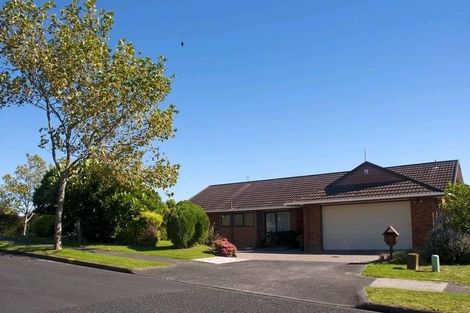 Photo of property in 1/1 Carriage Close, Northpark, Auckland, 2013