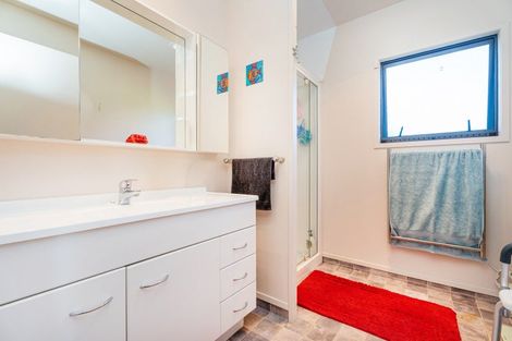 Photo of property in 30 Captain Cook Road, Cooks Beach, Whitianga, 3591