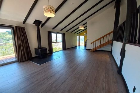 Photo of property in 35 Ticehurst Road, Lyttelton, 8082