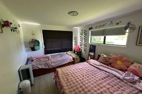 Photo of property in 180c Mill Road, Bombay, 2675