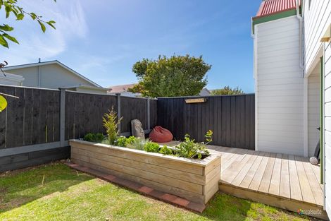 Photo of property in Princeton Gardens, 3/58 Cuba Street, Petone, Lower Hutt, 5012