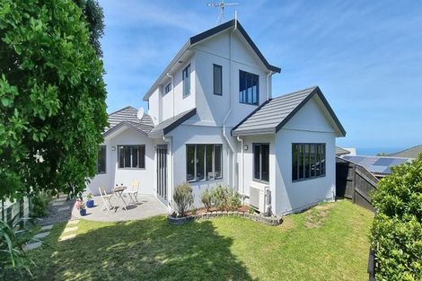 Photo of property in 108a Ashton Fitchett Drive, Brooklyn, Wellington, 6021