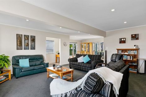 Photo of property in 5 May Street, Mount Maunganui, 3116