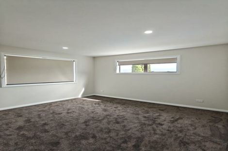 Photo of property in 52d Hutchinsons Road, Bucklands Beach, Auckland, 2014
