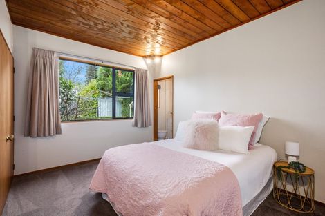 Photo of property in 63 Plateau Road, Te Marua, Upper Hutt, 5018