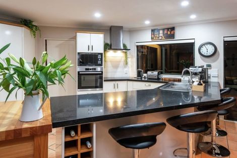 Photo of property in 9 Owenbeg Rise, Dannemora, Auckland, 2016