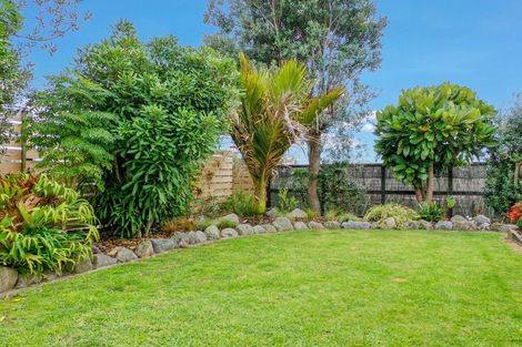 Photo of property in 21 Ocean View Road, Coastlands, Whakatane, 3120