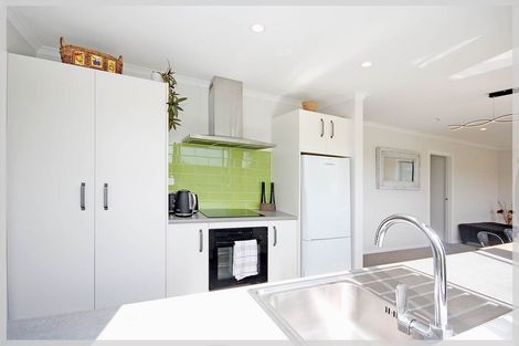 Photo of property in 128 Cummerfield Road, Foxton, 4891