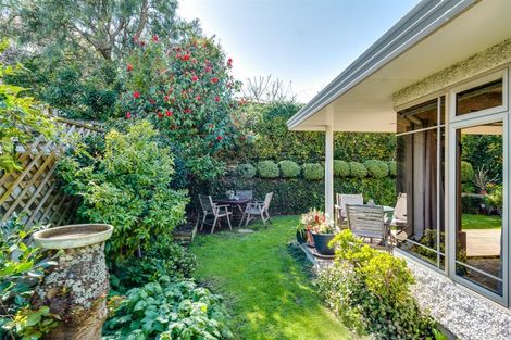Photo of property in 20a Iona Road, Havelock North, 4130