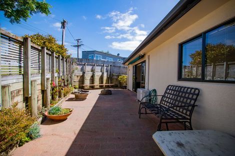 Photo of property in 23/1 Brixton Road, Manly, Whangaparaoa, 0930