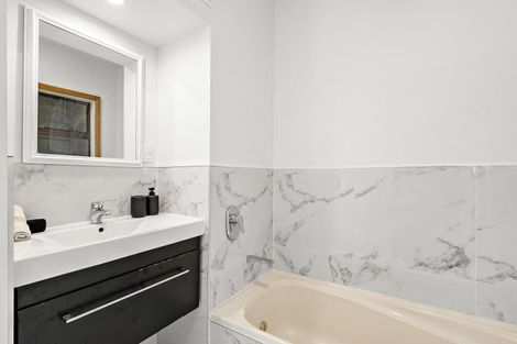 Photo of property in 6 Matai Terrace, Eastbourne, Lower Hutt, 5013