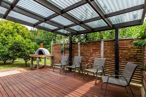 Photo of property in 7 Reeves Road, Acacia Bay, Taupo, 3330