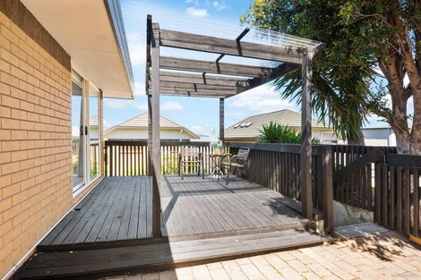 Photo of property in 220/12 Northcross Drive, Oteha, Auckland, 0632