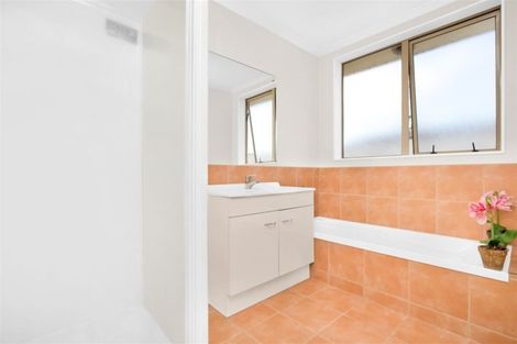 Photo of property in 33 Morewa Place, Takanini, 2112