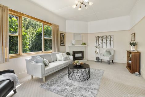 Photo of property in 15 Naughton Terrace, Kilbirnie, Wellington, 6022