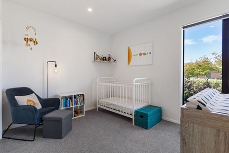 Photo of property in 1 Gallantry Crescent, Papakura, 2110