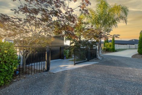 Photo of property in 9 Ellesmere Close, Pyes Pa, Tauranga, 3112