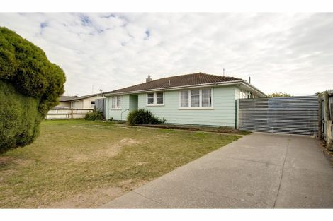 Photo of property in 32 Peterhead Avenue, Flaxmere, Hastings, 4120