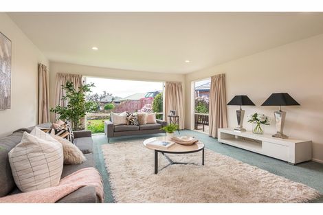 Photo of property in 11 Jadewynn Place, Halswell, Christchurch, 8025