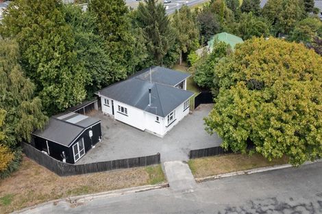 Photo of property in 15 Taramea Place, Addington, Christchurch, 8024