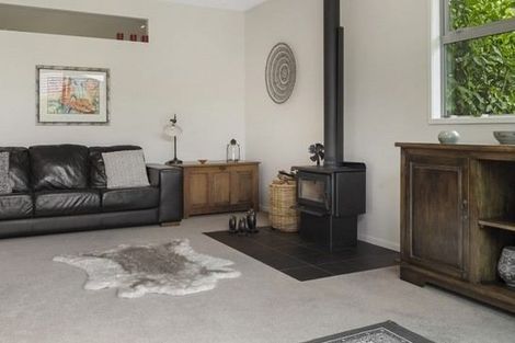 Photo of property in 28 De Castro Drive, Blenheim, 7201