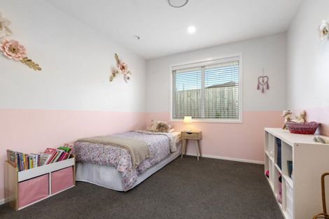 Photo of property in 8 Bernora Crescent, Bombay, 2675